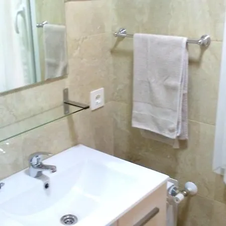 Charming In 80 Sqm Garden Views Oviedo